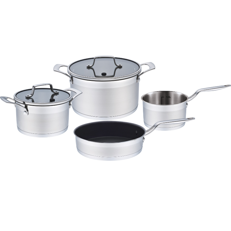 Batterie 6 pièces composé de casserole, faitouts, sauteuse, couvercles - Platine